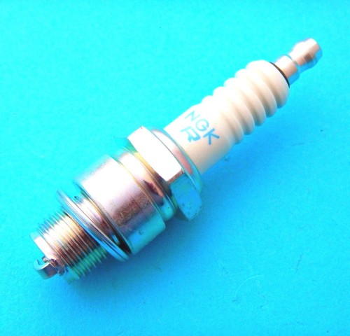 Genuine ngk b6hs spark plug - ngk,
